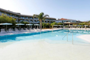 Гостиница Grand Palladium Sicilia Resort & Spa  Кампофеличе Ди Роккелла